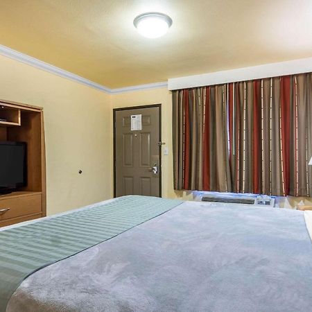 Rodeway Inn & Suites Near The Coliseum & Arena Oakland Zewnętrze zdjęcie