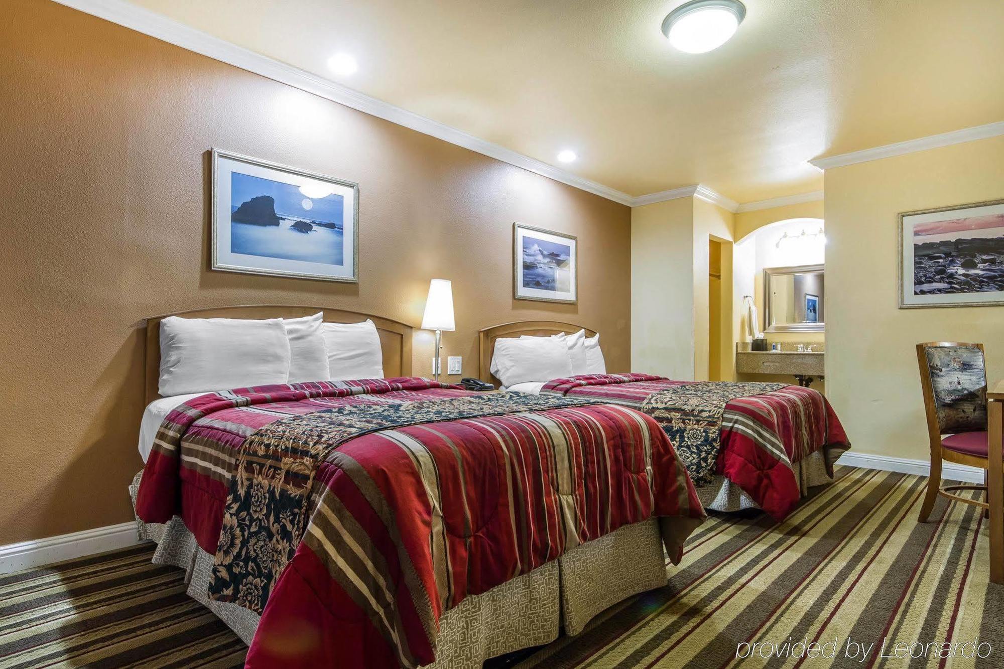 Rodeway Inn & Suites Near The Coliseum & Arena Oakland Zewnętrze zdjęcie