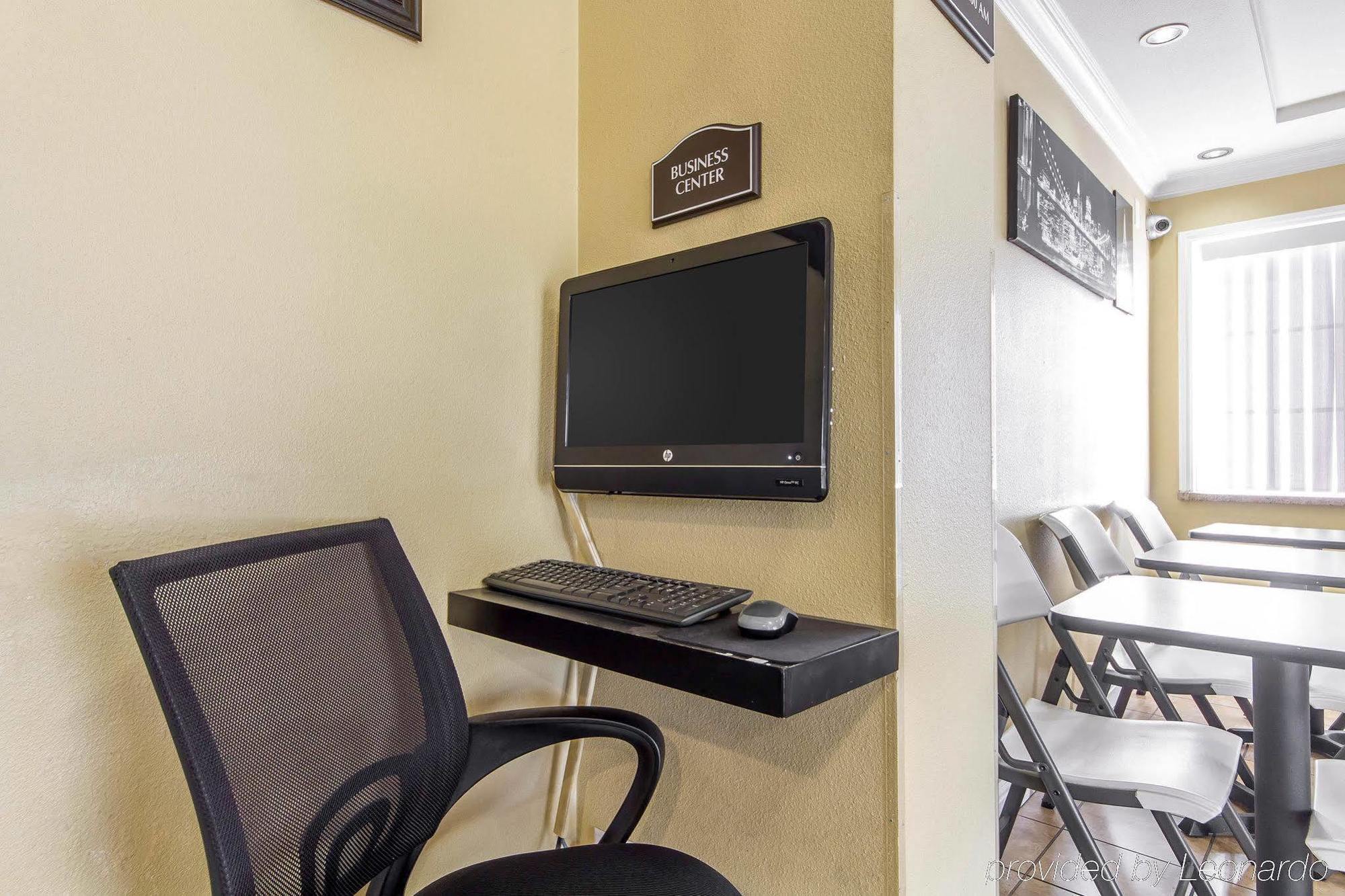 Rodeway Inn & Suites Near The Coliseum & Arena Oakland Zewnętrze zdjęcie
