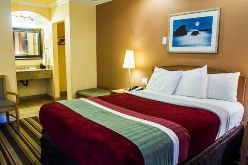 Rodeway Inn & Suites Near The Coliseum & Arena Oakland Zewnętrze zdjęcie