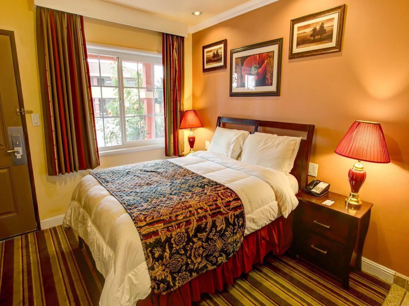 Rodeway Inn & Suites Near The Coliseum & Arena Oakland Zewnętrze zdjęcie